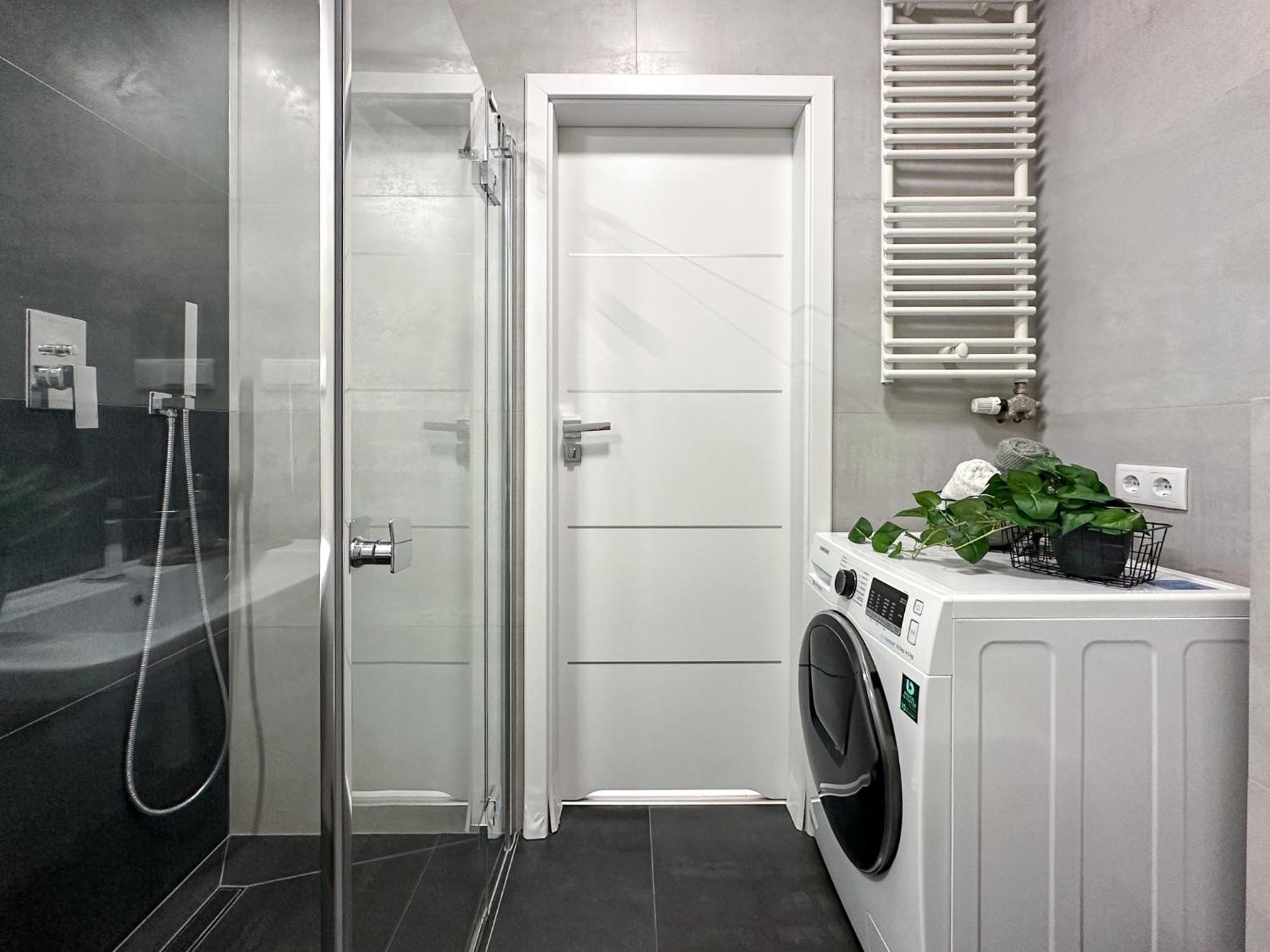 Krakowski Zakatek- Apartament Premium Z Garazem Buitenkant foto